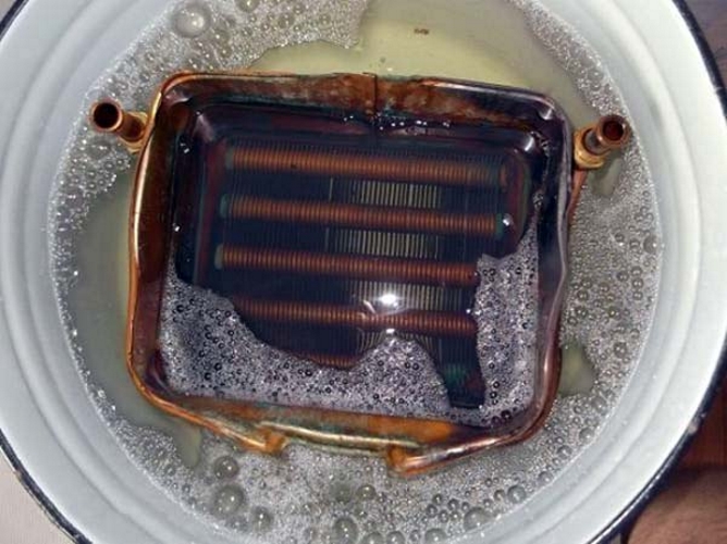 Газовая колонка